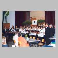 59-09-1070 3. Kirchspieltreffen 1999. Der Singkreis Dittigheim.JPG